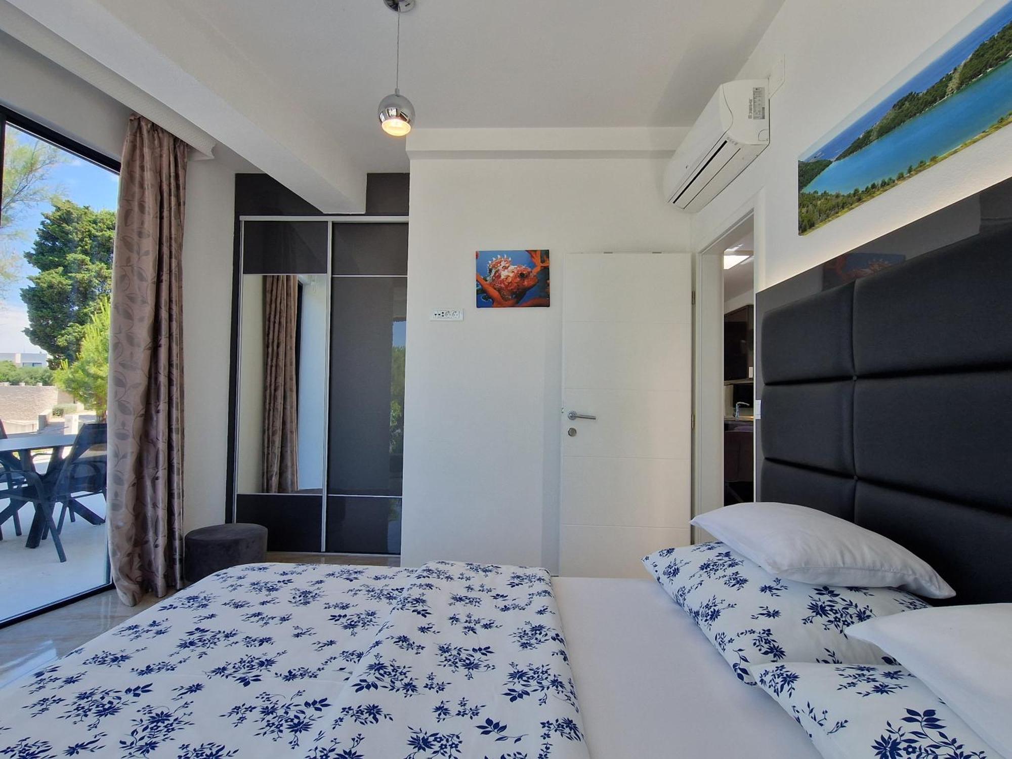 Apartments Dalmatia Infinity Bibinje Habitación foto