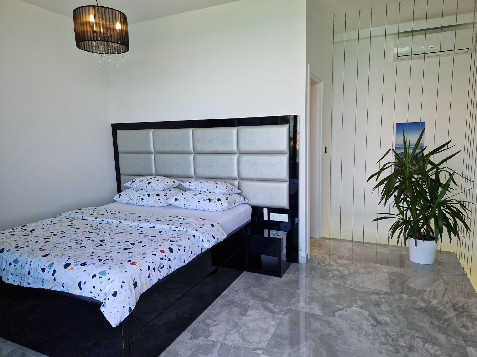 Apartments Dalmatia Infinity Bibinje Habitación foto