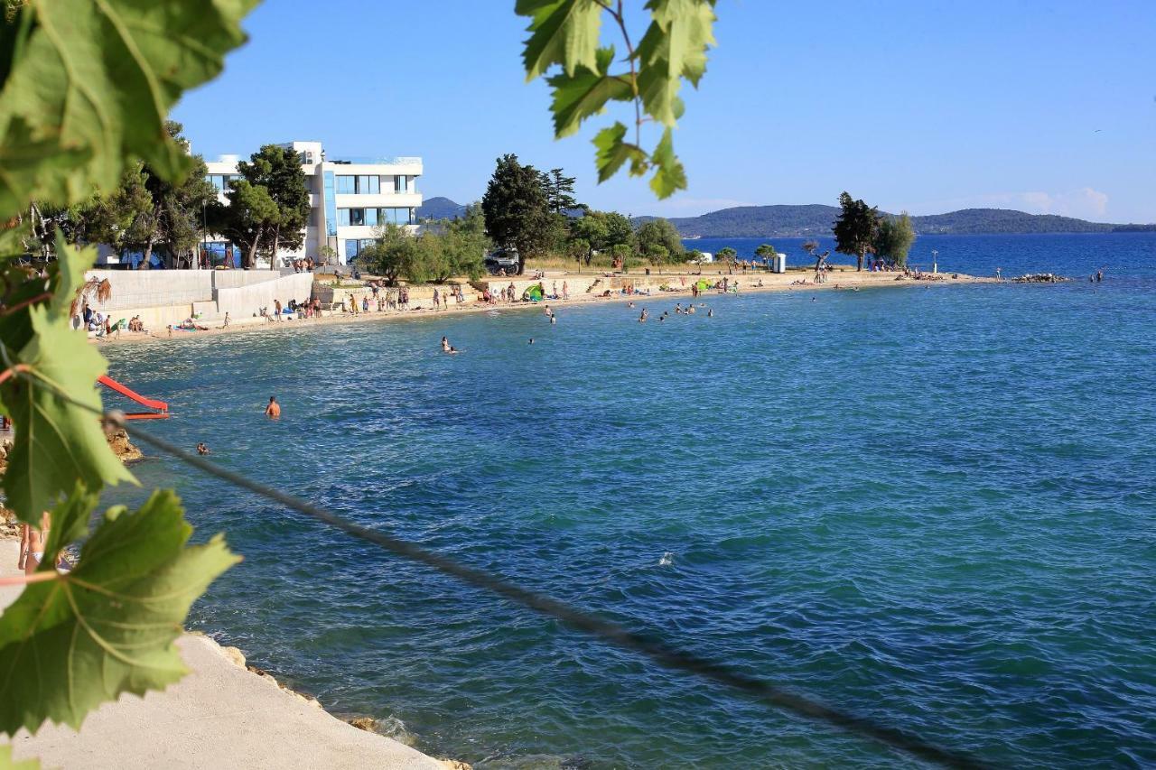 Apartments Dalmatia Infinity Bibinje Exterior foto